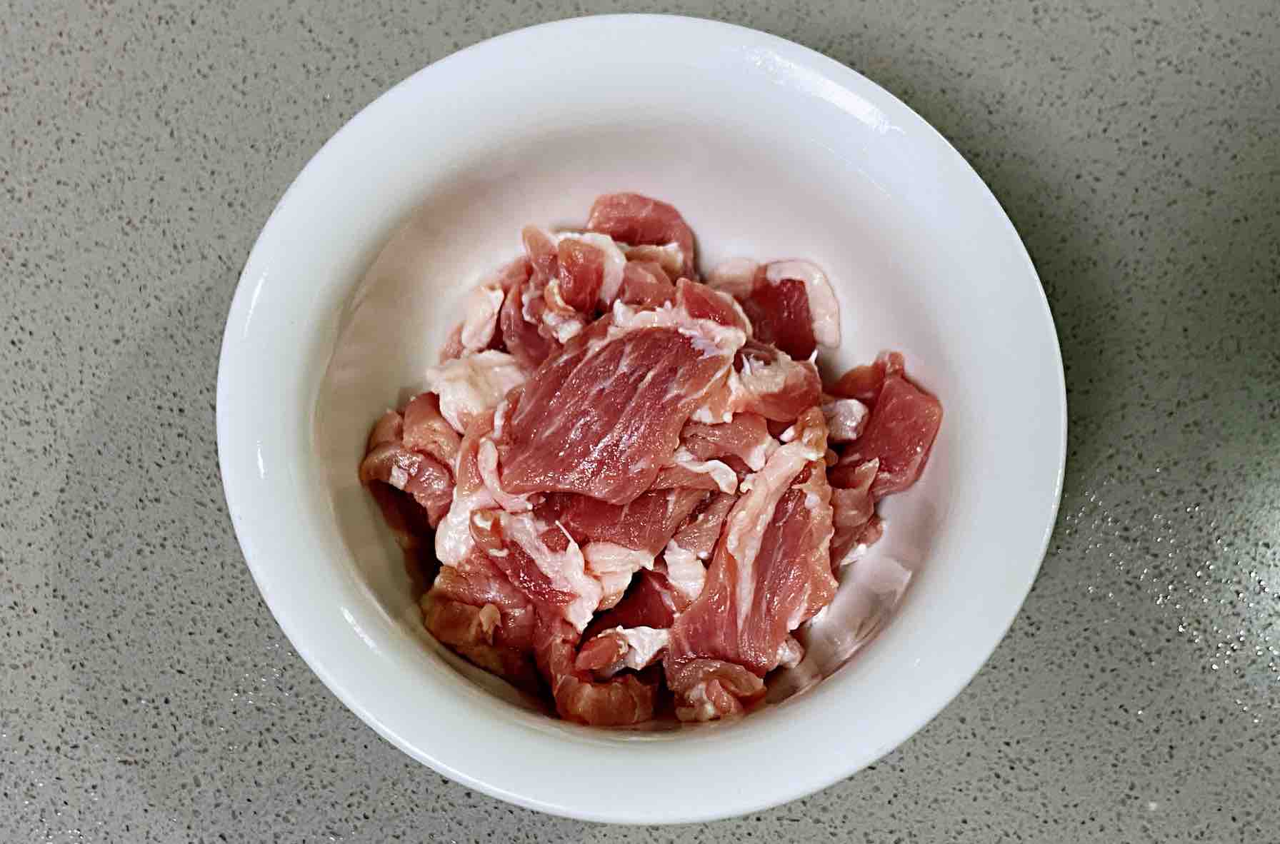 孕婦食譜蔥爆鹽煎肉,香甜脆爽、蔥香濃厚~的作法-咸鮮味燒菜譜-易網(wǎng)健康養(yǎng)生網(wǎng) 孕婦食譜蔥爆鹽煎肉,香甜脆爽、蔥香濃厚~的作法-咸鮮味燒菜譜