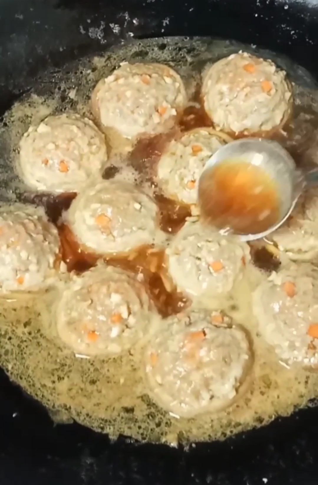 香菇釀肉 (燉）的做法-家常味燉菜譜
