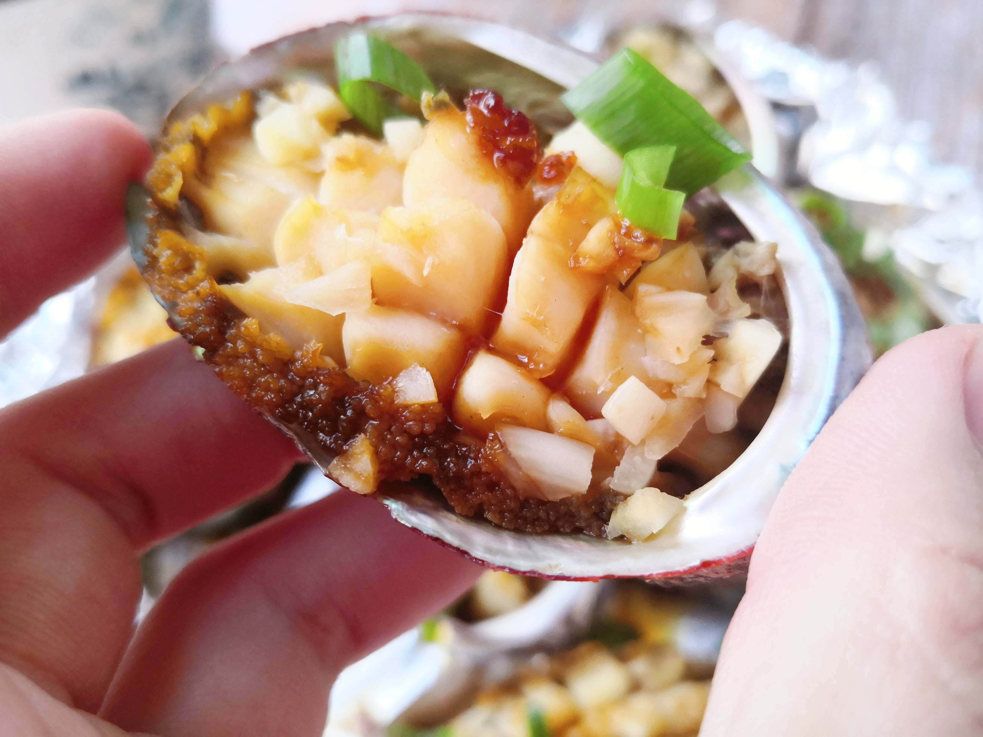 烤鮑魚的做法-咸鮮味燒菜譜-易網健康養生網 烤鮑魚的做法-咸鮮味燒菜譜
