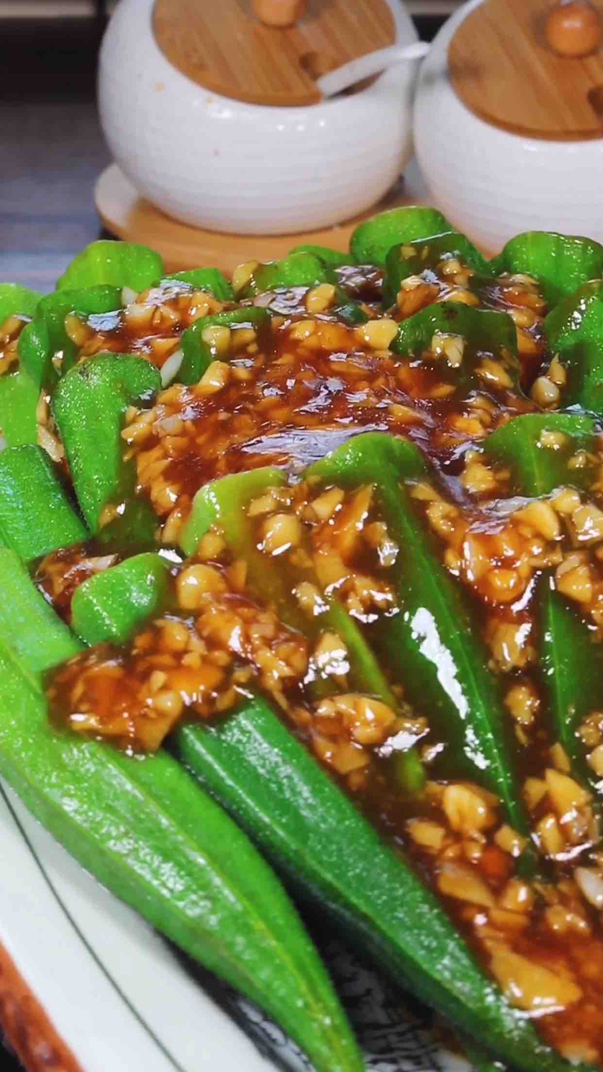 蒜蓉秋葵的做法-蒜香味拌菜譜-易網(wǎng)健康養(yǎng)生網(wǎng) 蒜蓉秋葵的做法-蒜香味拌菜譜