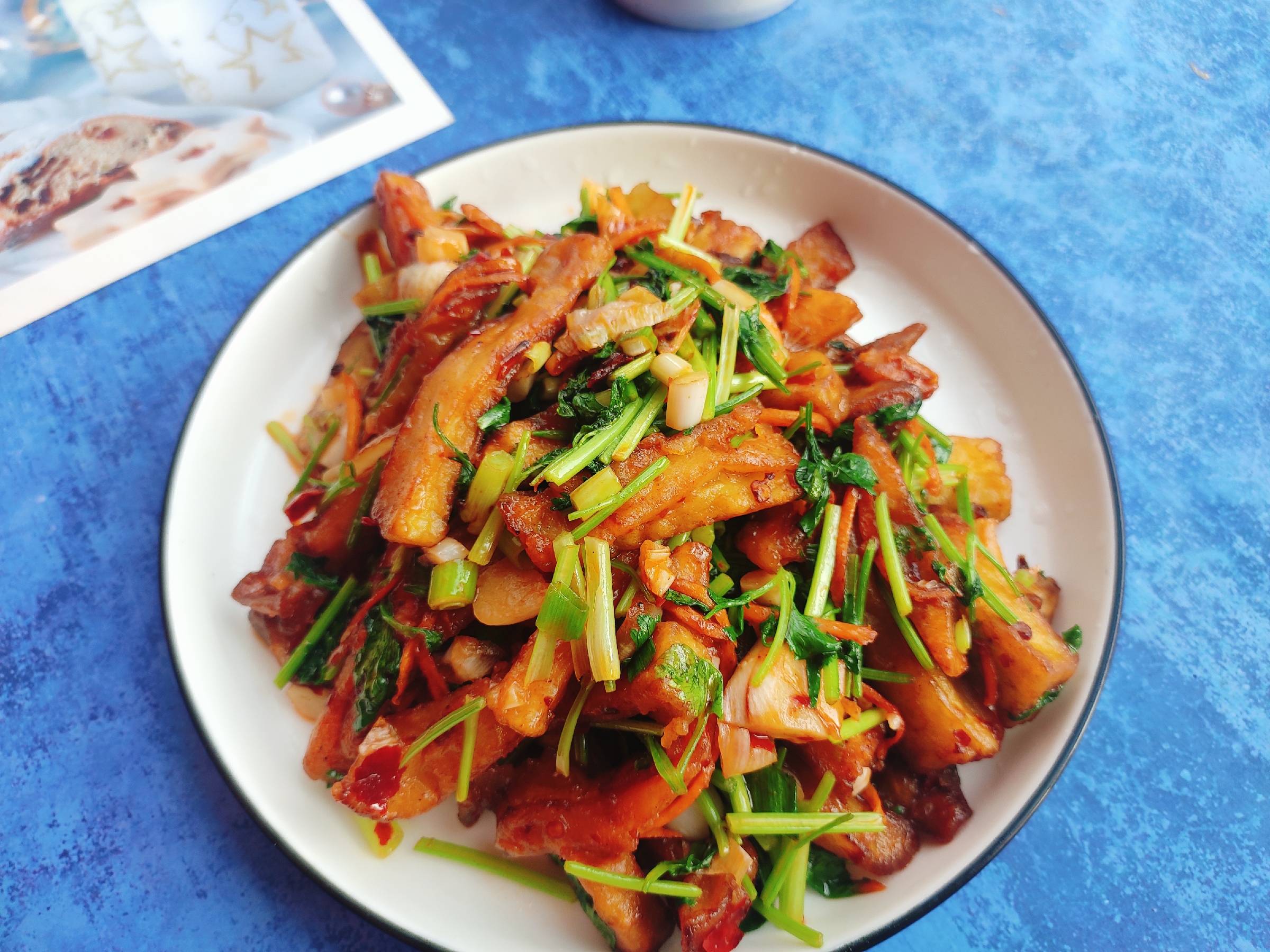 魚香茄條的做法-酸甜味炸菜譜-易網(wǎng)健康養(yǎng)生網(wǎng) 魚香茄條的做法-酸甜味炸菜譜