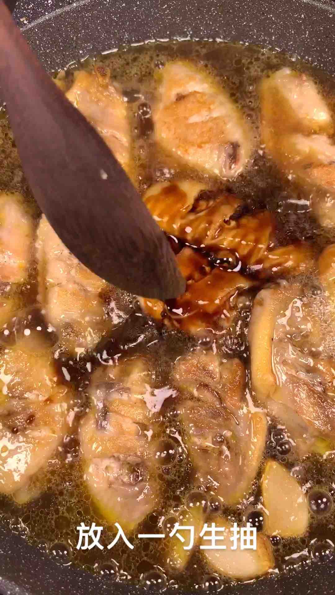 年糕可樂雞翅的做法-甜味煮菜譜
