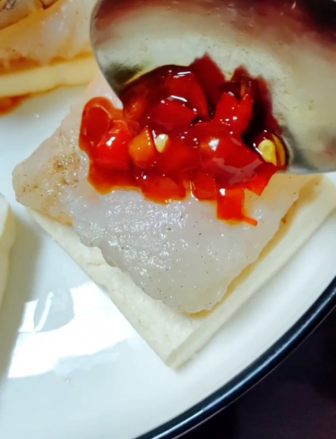 剁椒蒸魚蝦的做法-其它口味蒸菜譜