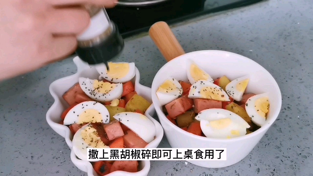 飽腹感極強的沙拉拼盤，蔬菜，雞蛋，肉應(yīng)有盡有的做法-其它口味炒菜譜
