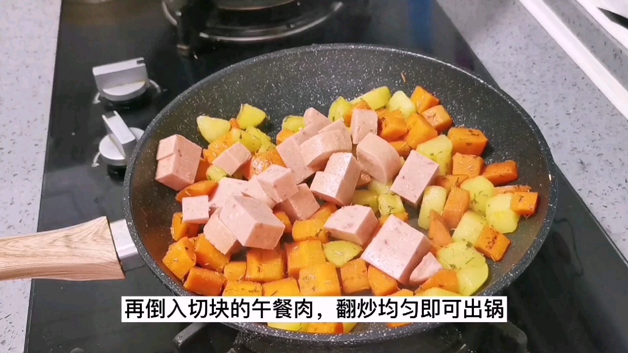 飽腹感極強的沙拉拼盤，蔬菜，雞蛋，肉應(yīng)有盡有的做法-其它口味炒菜譜