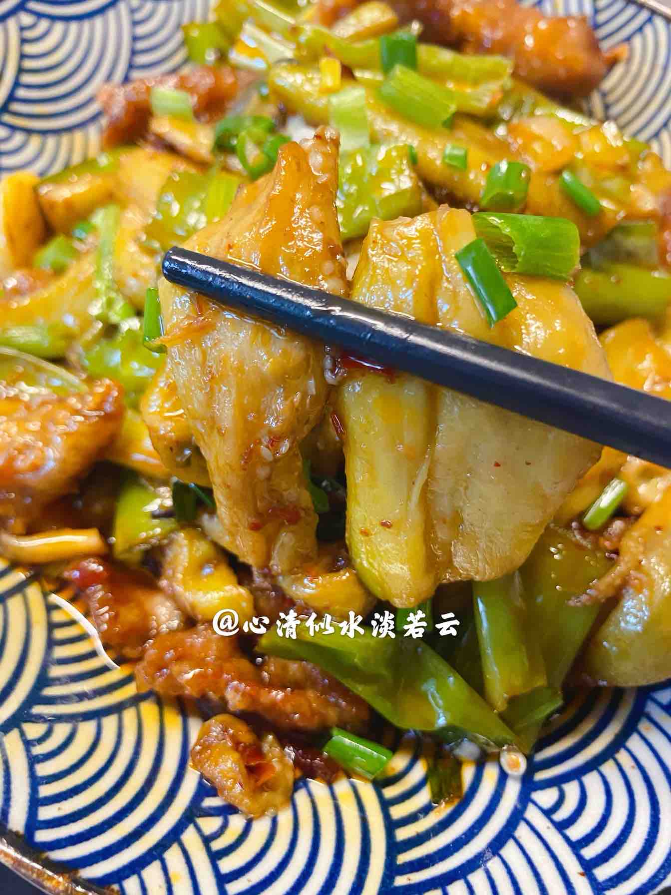 魚香茄子的做法-酸辣味炒菜譜-易網健康養生網 魚香茄子的做法-酸辣味炒菜譜