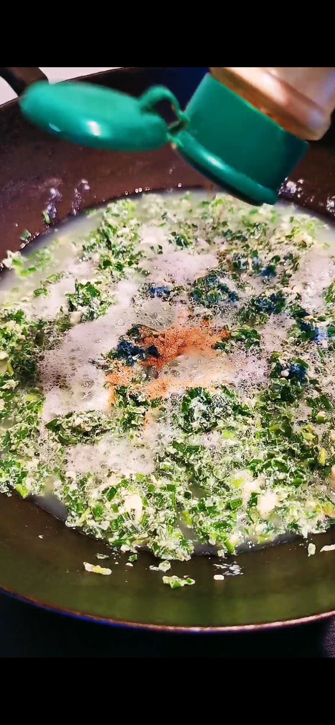水炒雞蛋的做法-咸鮮味炒菜譜