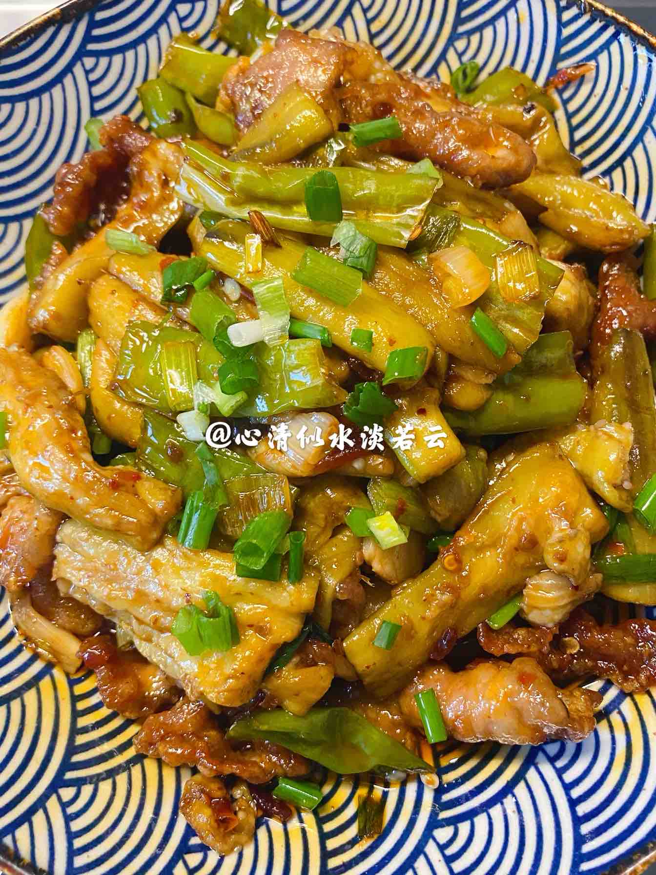 魚香茄子的做法-酸辣味炒菜譜-易網健康養生網 魚香茄子的做法-酸辣味炒菜譜