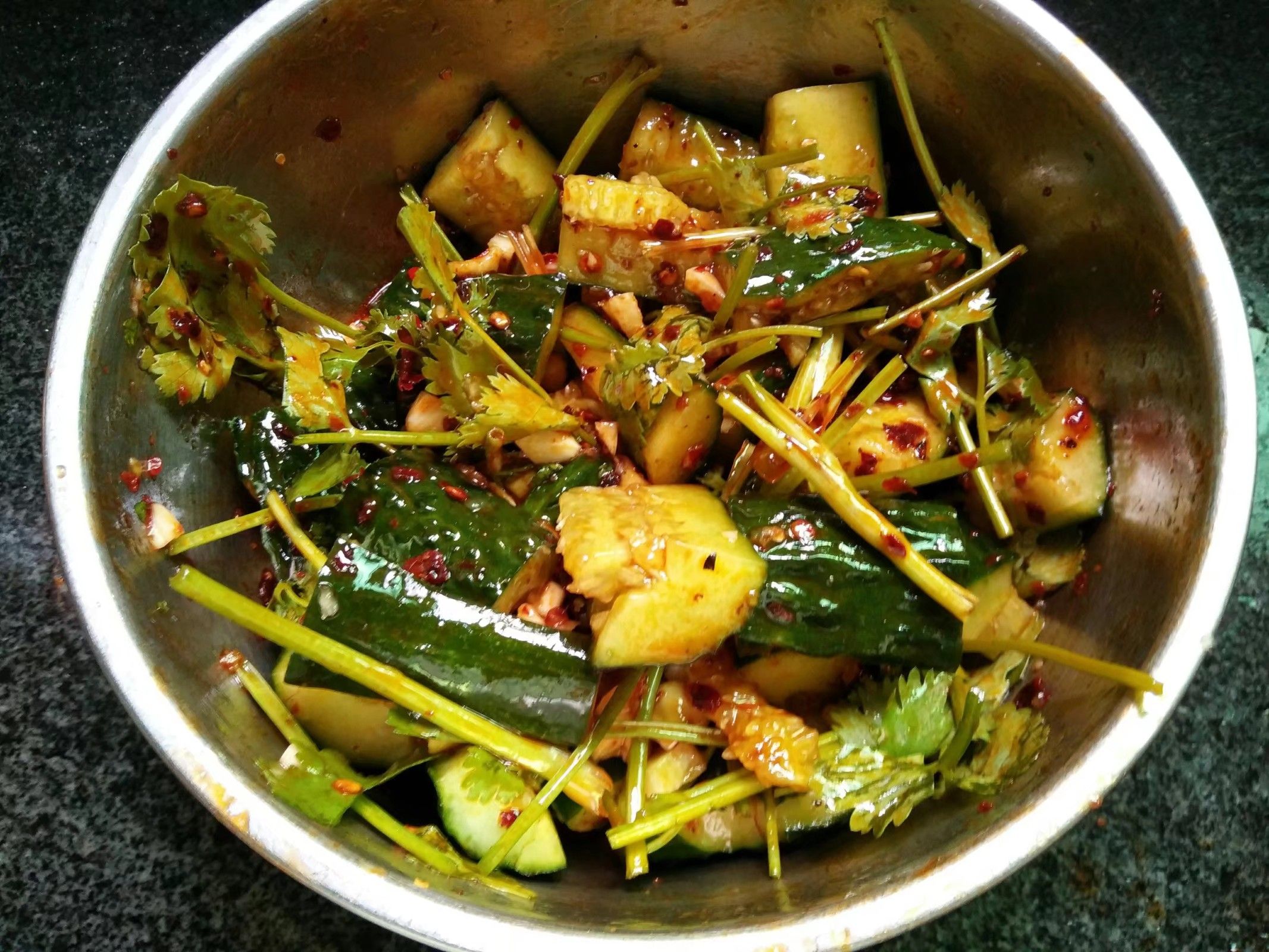 茶油拌黃瓜的做法-酸辣味拌菜譜