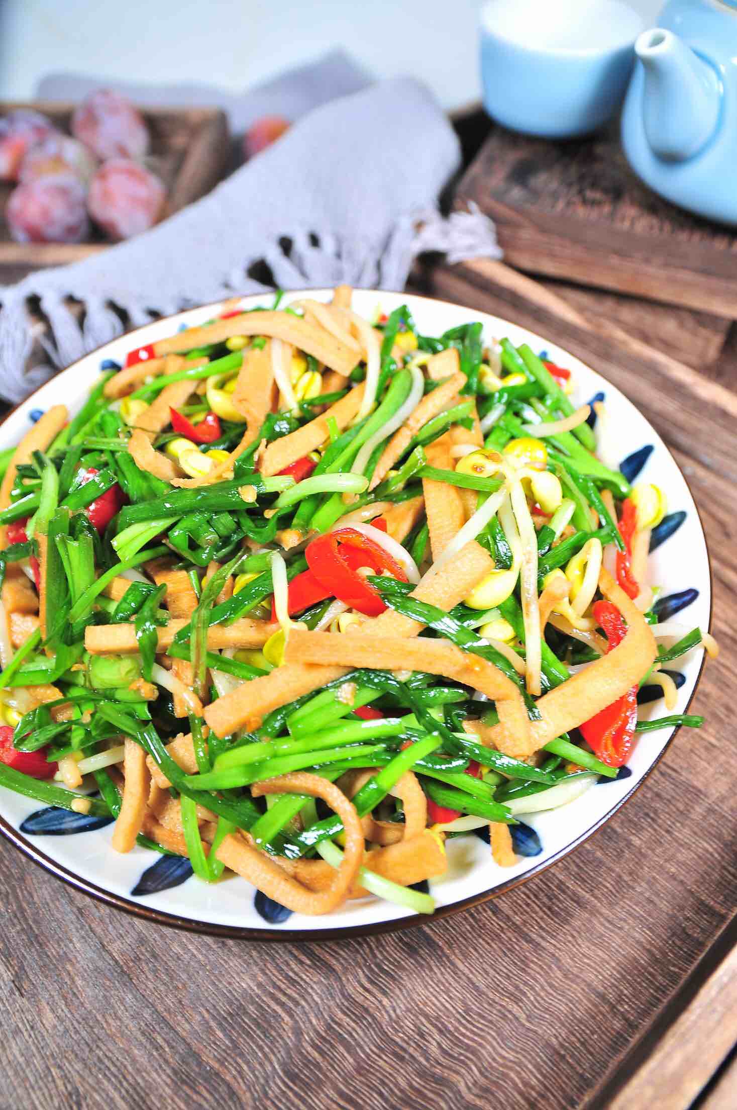 韭香豆芽炒干子的做法-家常味炒菜譜-易網(wǎng)健康養(yǎng)生網(wǎng) 韭香豆芽炒干子的做法-家常味炒菜譜