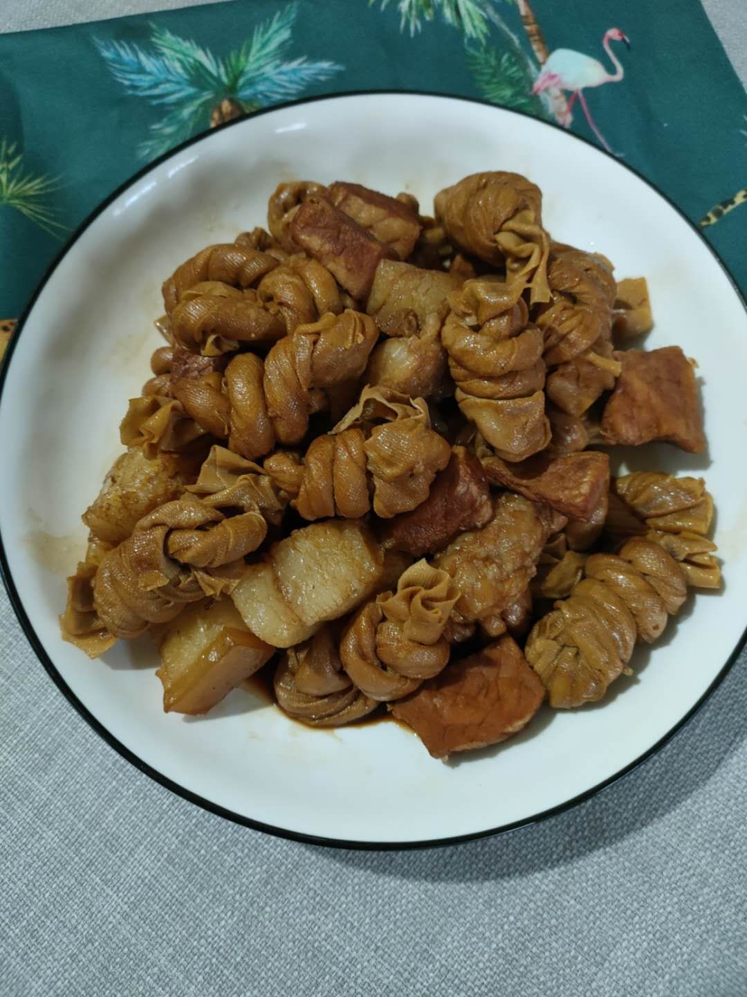 千張結燒肉的做法-家常味煮菜譜-易網健康養生網 千張結燒肉的做法-家常味煮菜譜