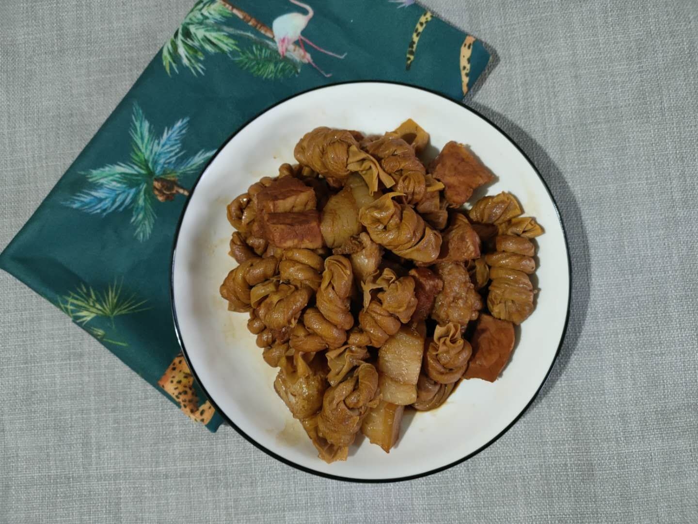 千張結燒肉的做法-家常味煮菜譜-易網健康養生網 千張結燒肉的做法-家常味煮菜譜