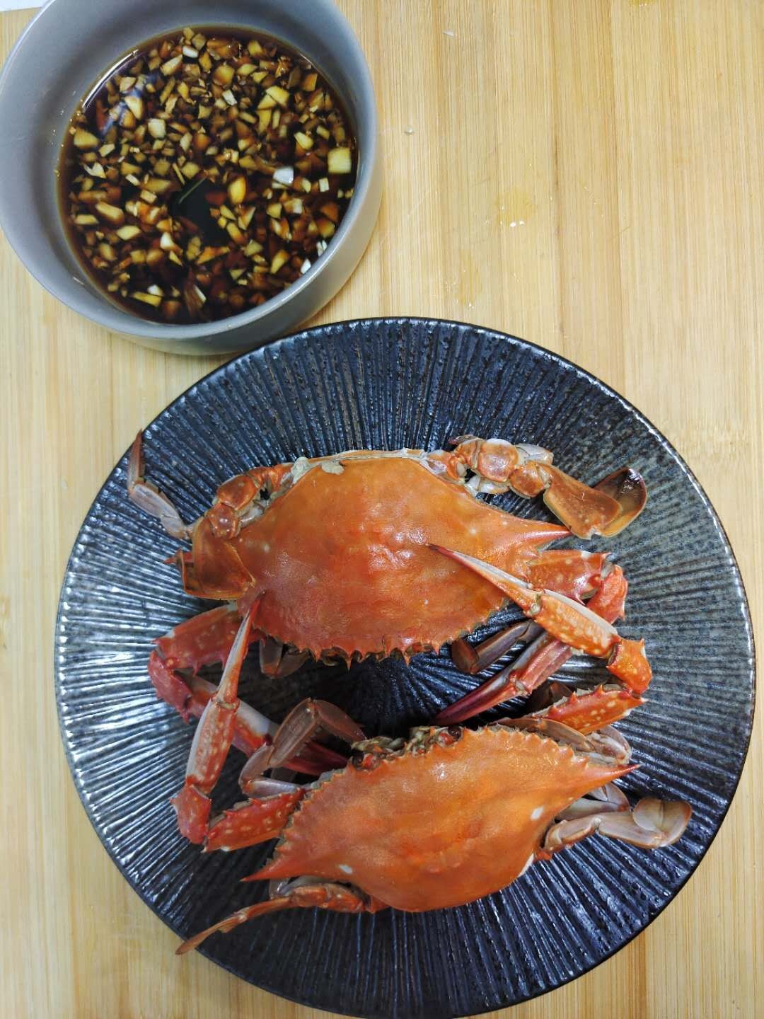 鮮美肉厚的清蒸飛蟹的做法-咸鮮味蒸菜譜