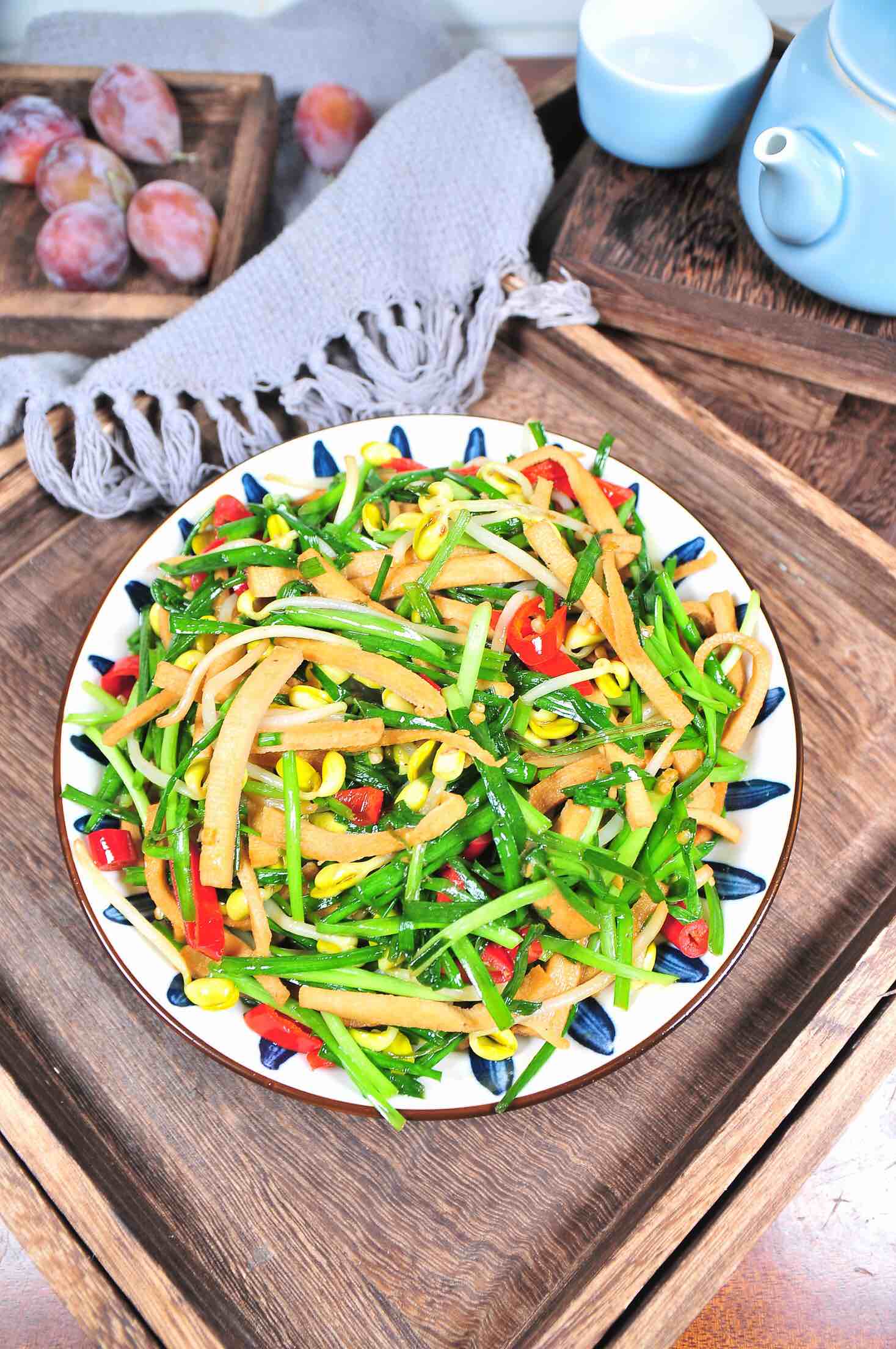 韭香豆芽炒干子的做法-家常味炒菜譜-易網(wǎng)健康養(yǎng)生網(wǎng) 韭香豆芽炒干子的做法-家常味炒菜譜