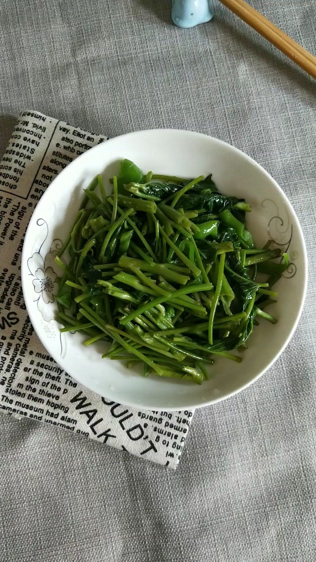 清炒空心菜的做法-家常味炒菜譜