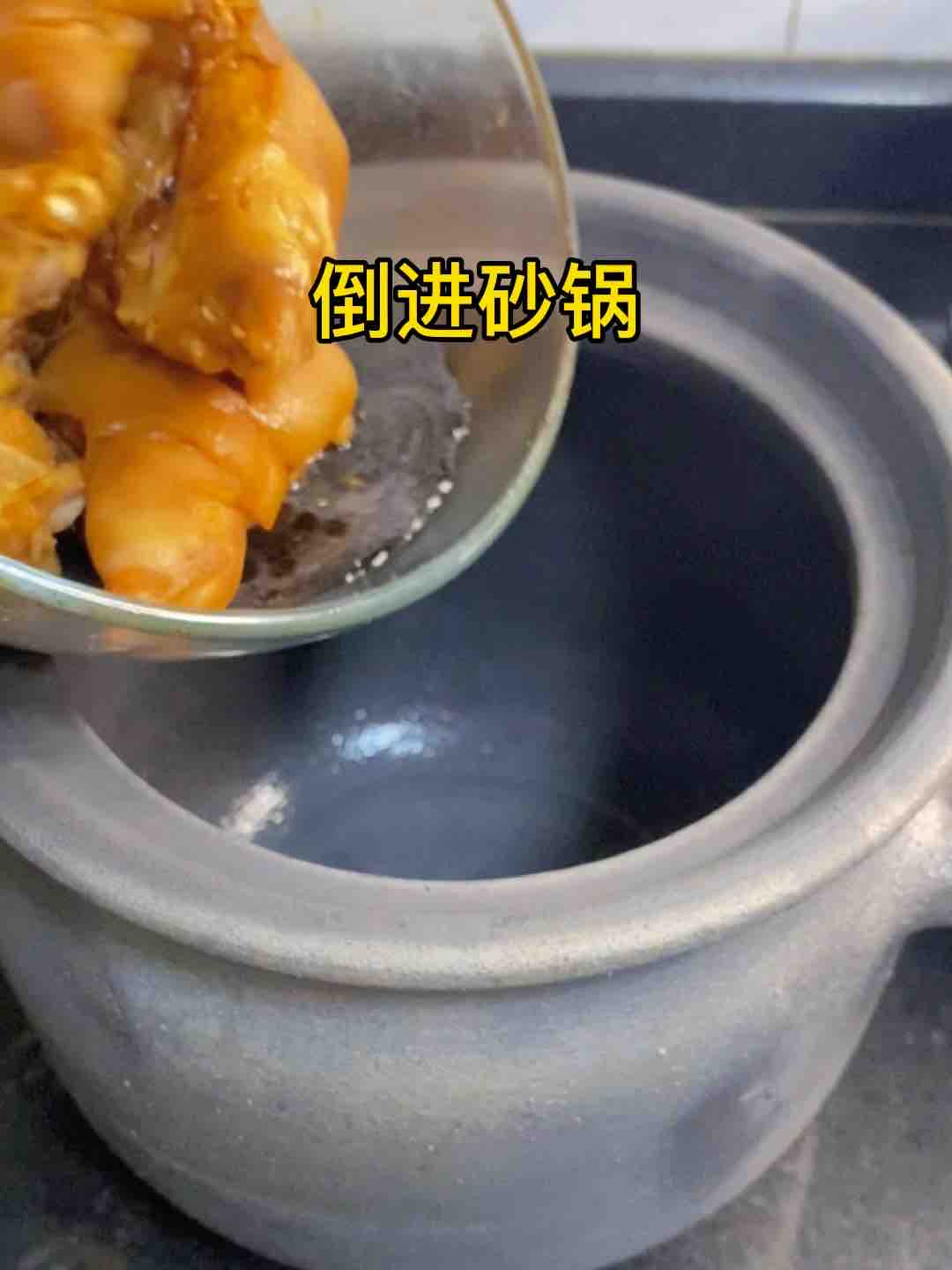 超香醬豬蹄，Q彈會抖臀?這樣燜，一鍋都不夠的做法-家常味燉菜譜
