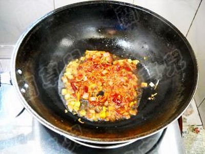 干鍋西蘭花藕片的做法-家常味炒菜譜