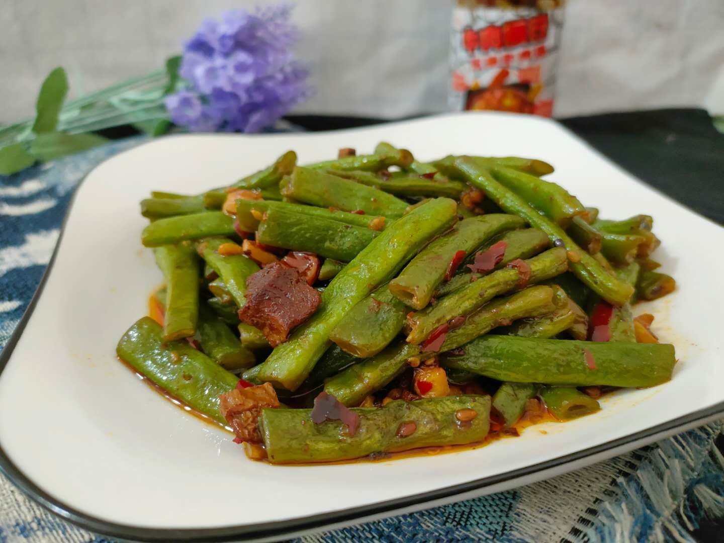牛肉醬四季豆的做法-家常味炒菜譜-易網健康養生網 牛肉醬四季豆的做法-家常味炒菜譜