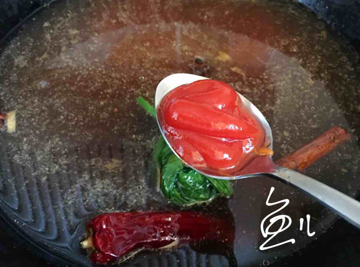鯽魚罐頭的做法-家常味燉菜譜