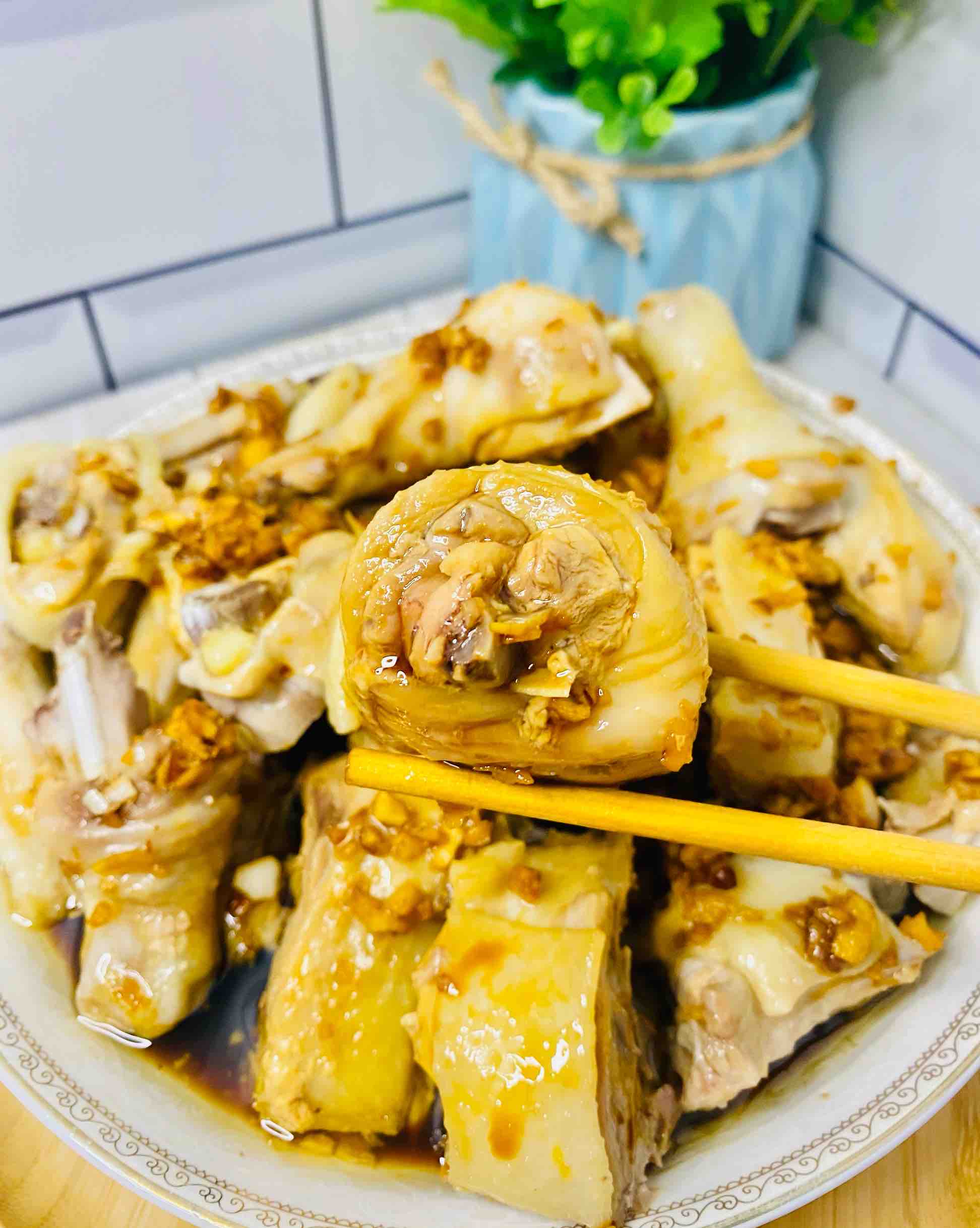 沙姜雞這樣做,一只都不夠吃,醬汁拌飯少說要3碗的做法-家常味蒸菜譜-易網健康養生網 沙姜雞這樣做,一只都不夠吃,醬汁拌飯少說要3碗的做法-家常味蒸菜譜