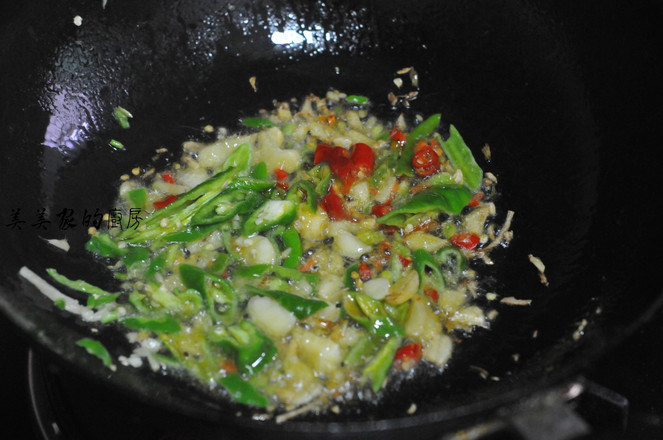 青椒炒春筍末的做法-家常味炒菜譜