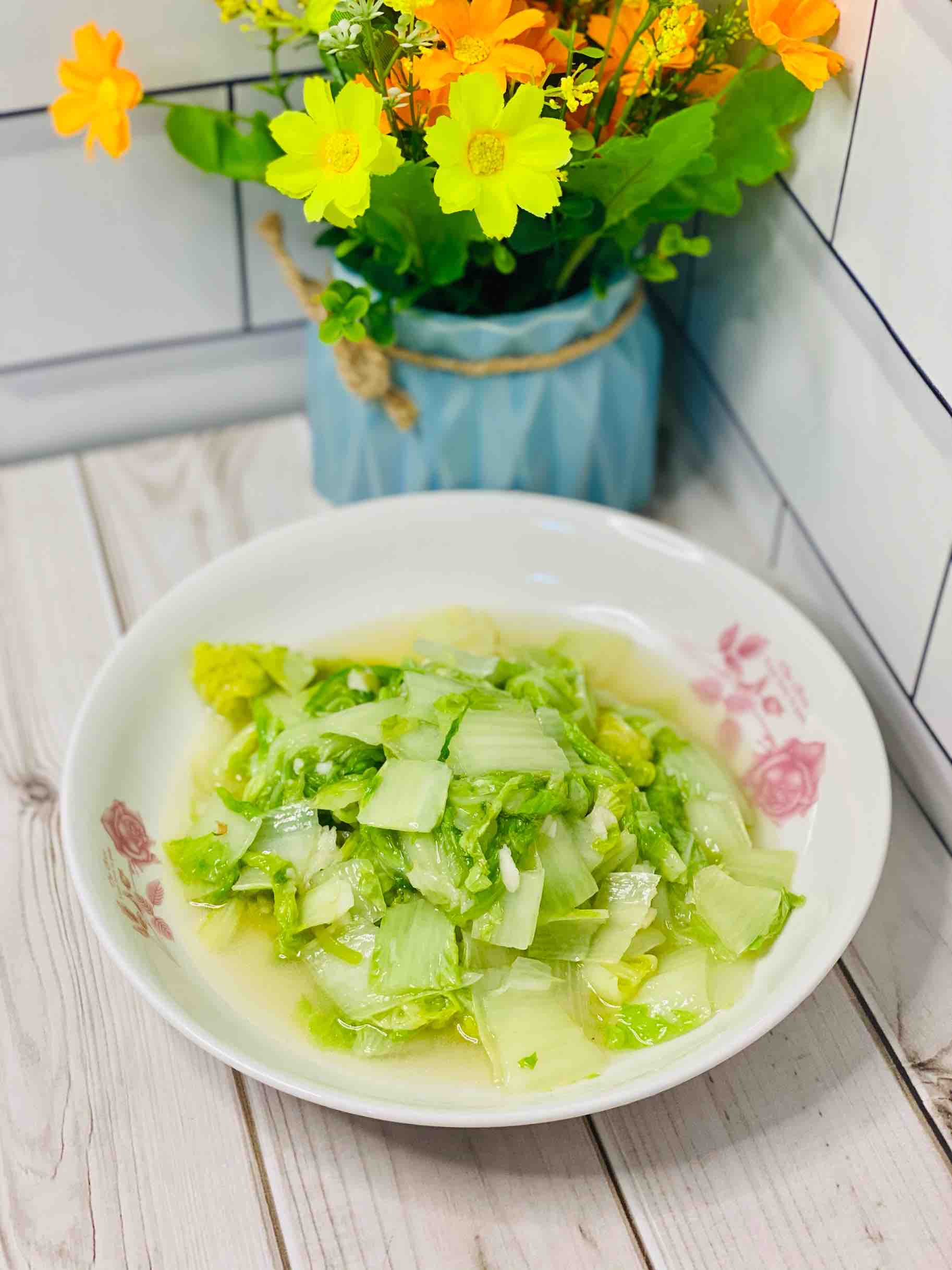 家常快手菜?銀絲白這樣炒,味道鮮美超好吃的做法-家常味炒菜譜-易網健康養生網 家常快手菜?銀絲白這樣炒,味道鮮美超好吃的做法-家常味炒菜譜