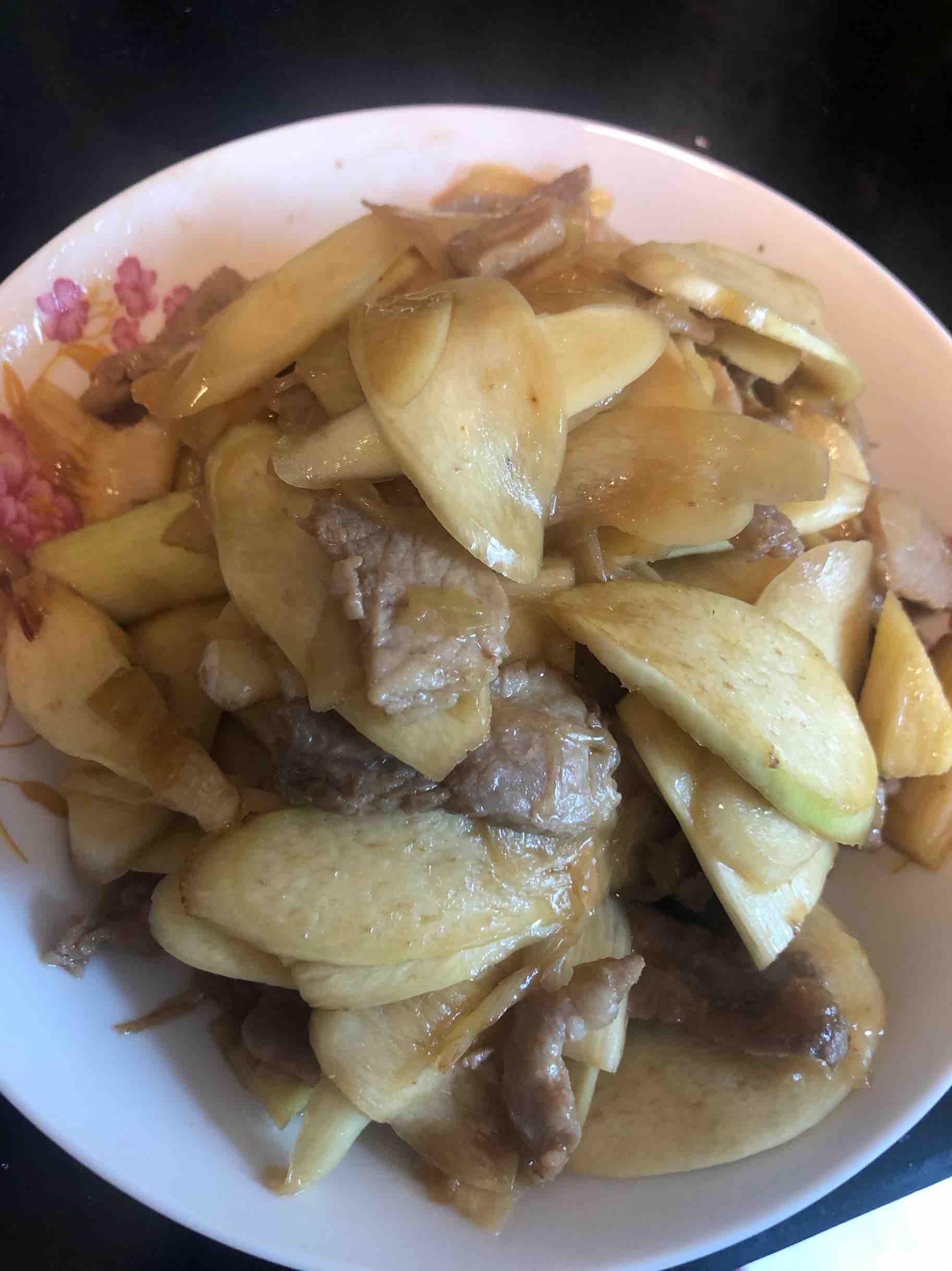 茭白炒肉片的做法-咸鮮味炒菜譜-易網(wǎng)健康養(yǎng)生網(wǎng) 茭白炒肉片的做法-咸鮮味炒菜譜