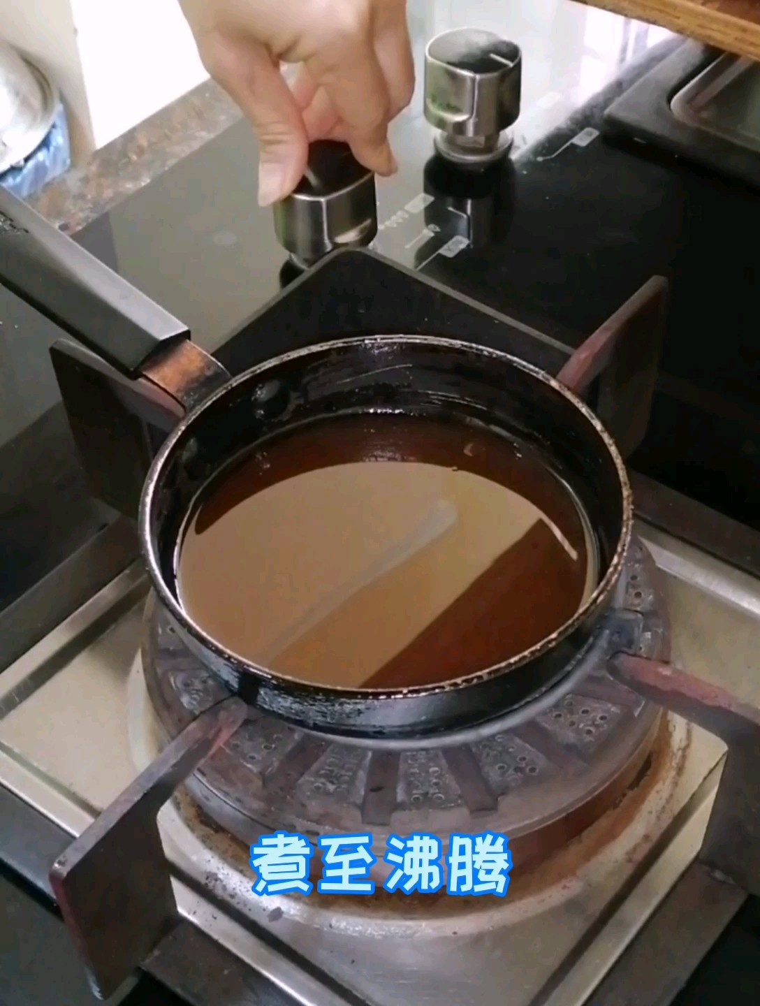 呷哺呷哺涼拌海帶的做法-香辣味拌菜譜