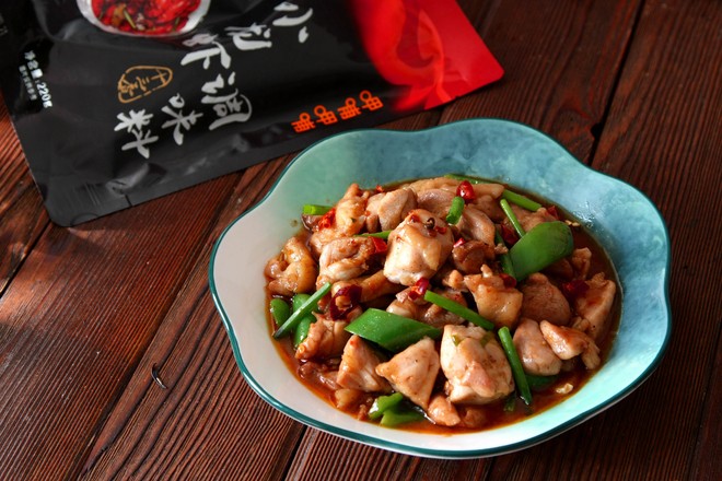 辣炒饞嘴雞的做法-麻辣味炒菜譜-易網健康養生網 辣炒饞嘴雞的做法-麻辣味炒菜譜