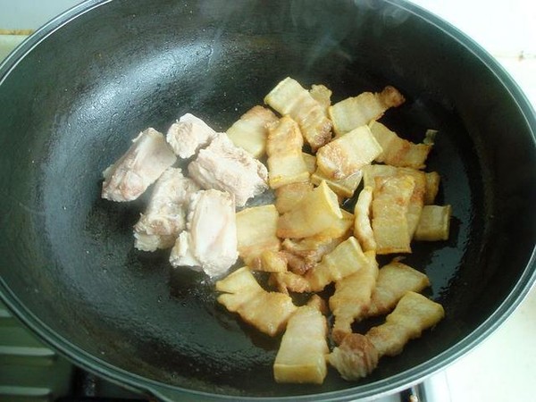 電飯煲豆腐燉肉的做法-咸鮮味燉菜譜