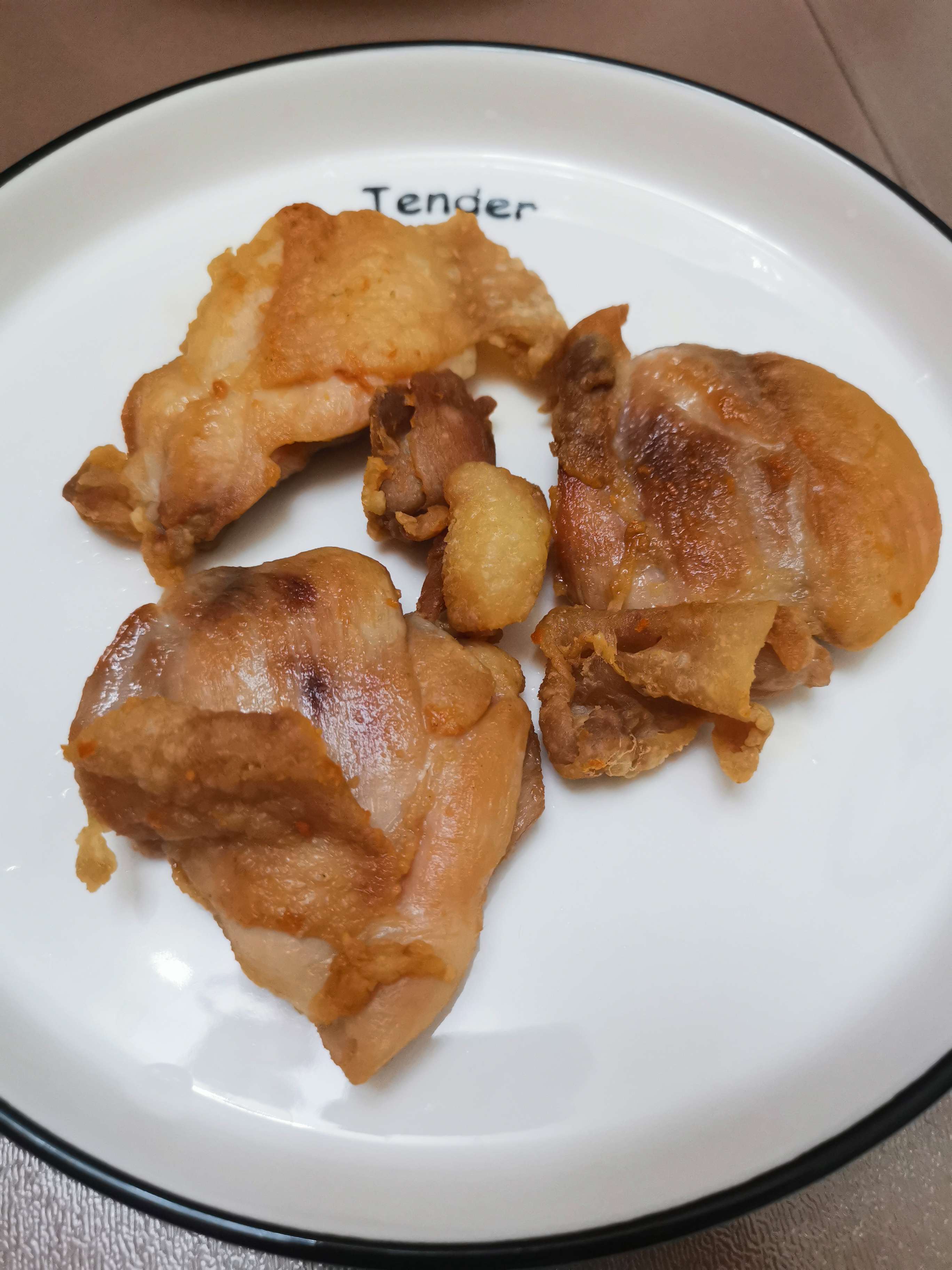 鹽煎雞扒的做法-咸鮮味煎菜譜-易網健康養生網 鹽煎雞扒的做法-咸鮮味煎菜譜