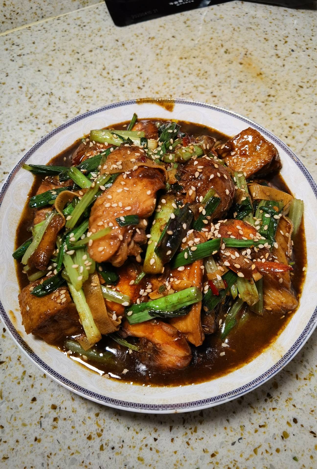 麻辣香鍋菜的做法-麻辣味炒菜譜-易網(wǎng)健康養(yǎng)生網(wǎng) 麻辣香鍋菜的做法-麻辣味炒菜譜