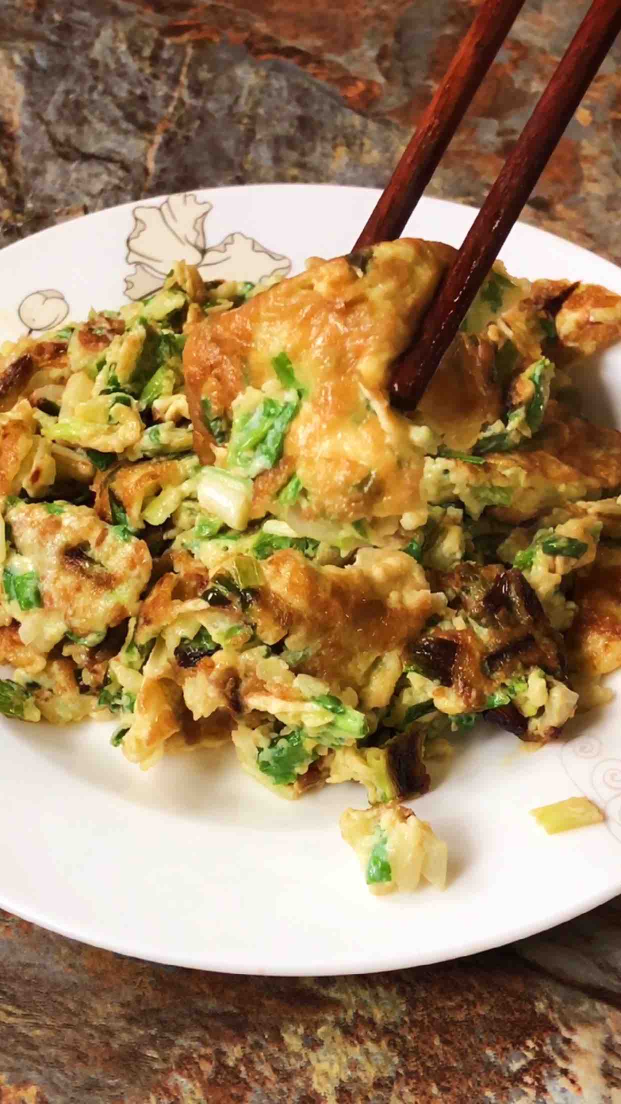 小蔥炒雞蛋的做法-蒜香味炒菜譜-易網健康養(yǎng)生網 小蔥炒雞蛋的做法-蒜香味炒菜譜