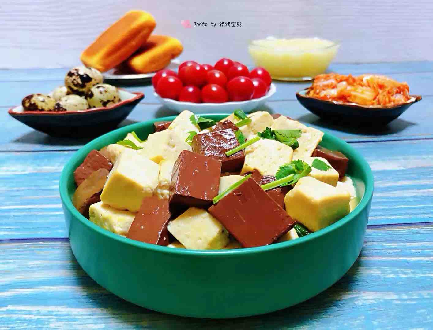 豬血燉豆腐的做法-家常味燉菜譜