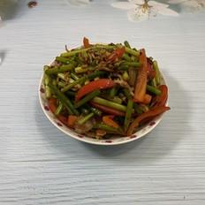 蒜苔炒肉的做法-醬香味炒菜譜