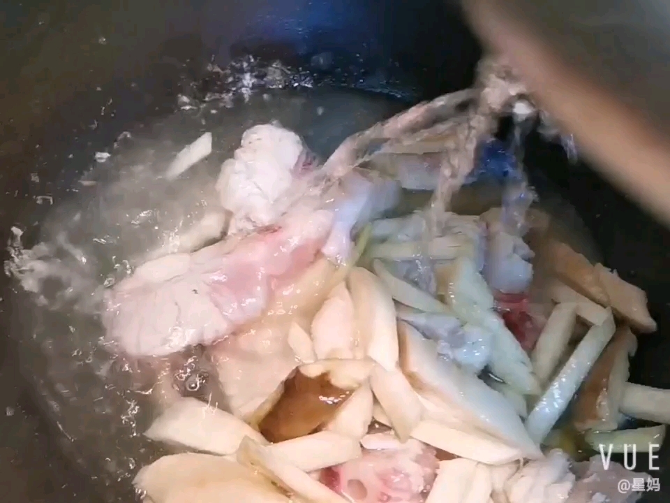 酸菜魚(yú)的做法-家常味蒸菜譜