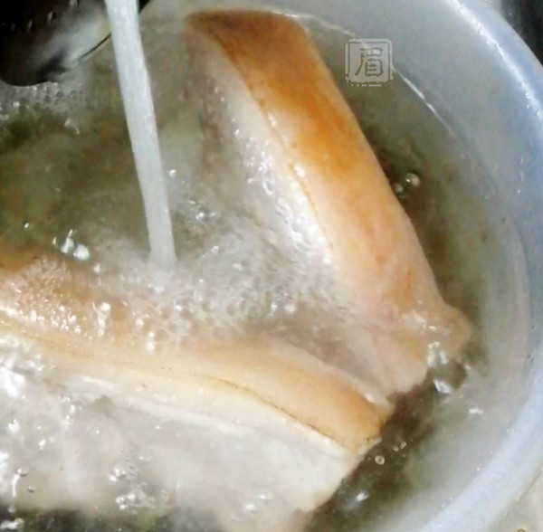 杭椒回鍋肉的做法-醬香味炒菜譜-易網(wǎng)健康養(yǎng)生網(wǎng) 杭椒回鍋肉的做法-醬香味炒菜譜