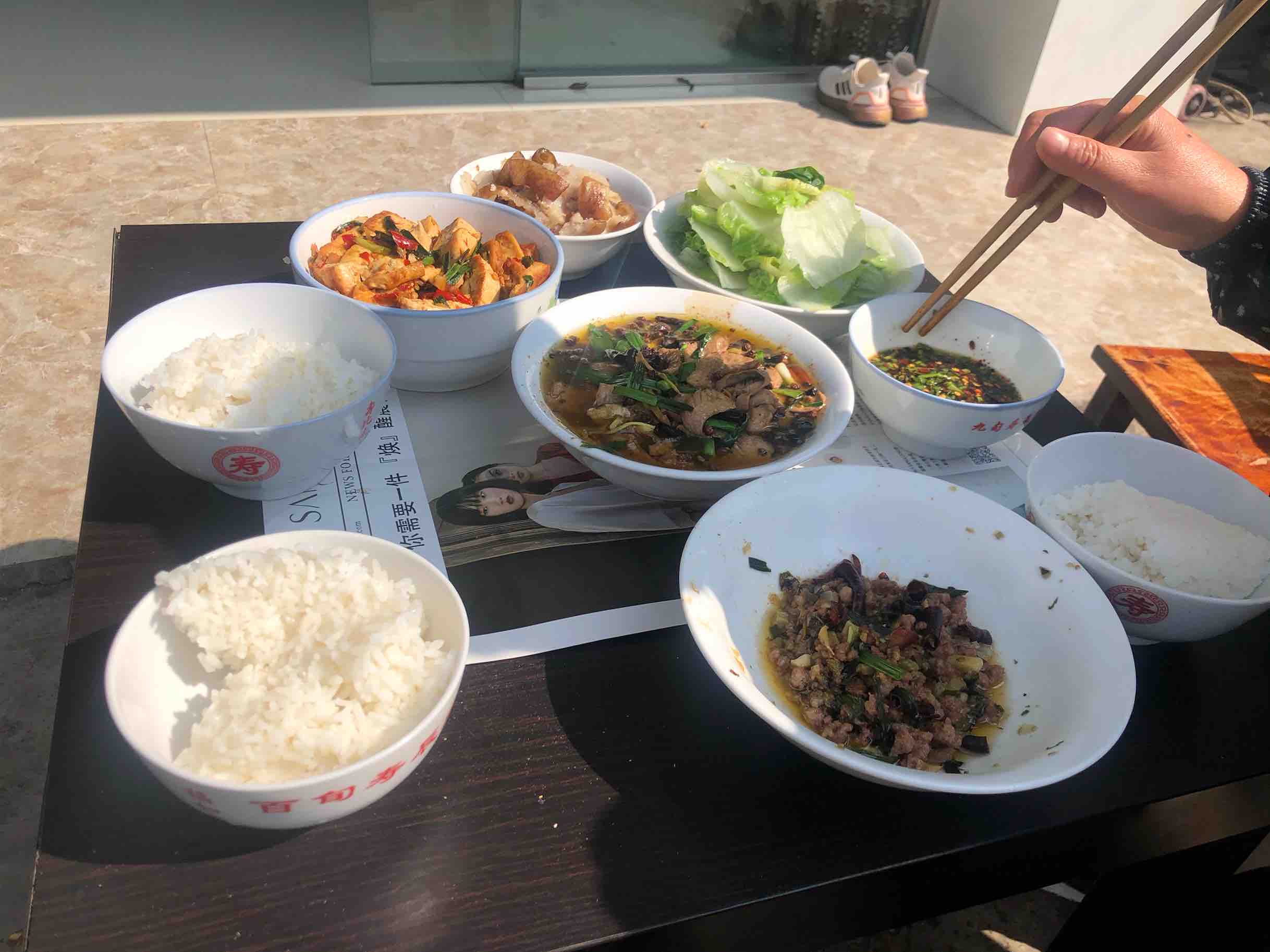 爆炒豬腰花的做法-麻辣味炒菜譜-易網(wǎng)健康養(yǎng)生網(wǎng) 爆炒豬腰花的做法-麻辣味炒菜譜