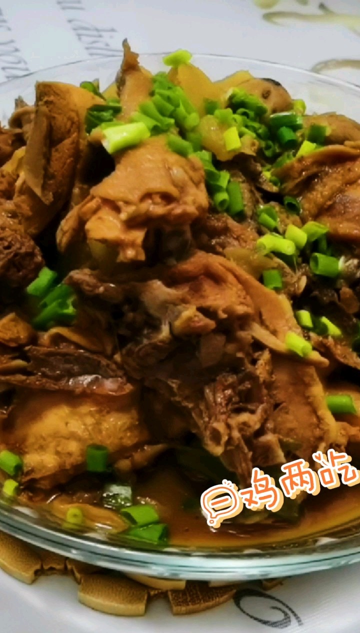 東北人最愛(ài)的小雞燉蘑菇土豆的做法-家常味燉菜譜