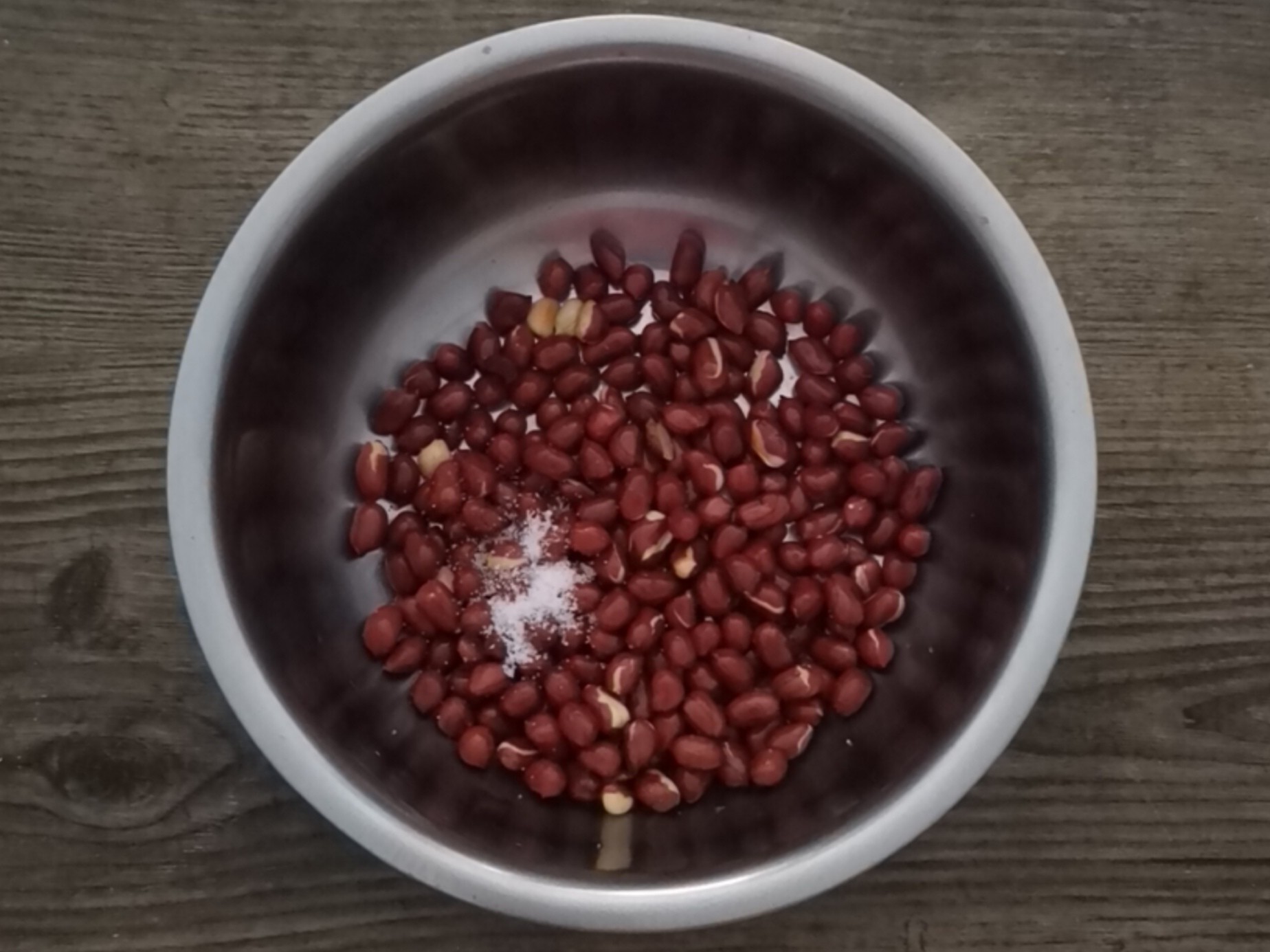 這樣炸花生米，香脆又不糊的做法-咸鮮味炒菜譜