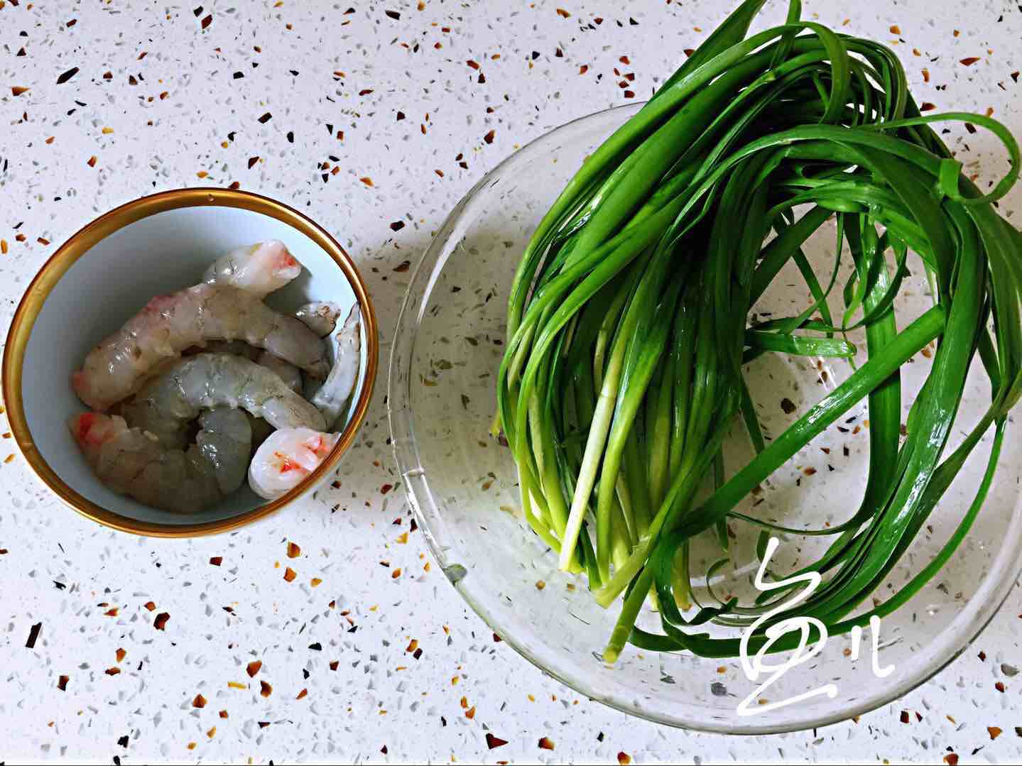 蝦仁和它一起炒，味道鮮美，做法簡單，廚房小白也能做的好！的做法-咸鮮味炒菜譜
