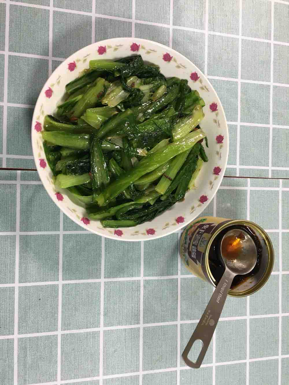 油麥菜加這種醬炒不比豆豉鯪魚油麥菜味道差的做法-其它口味炒菜譜