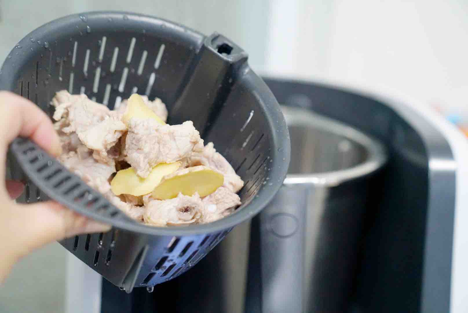 紅糖版糖醋排骨，你真的要試一下。的做法-酸甜味燒菜譜