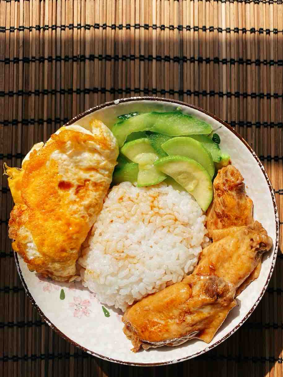 鹵水雞翅飯的做法-家常味煮菜譜