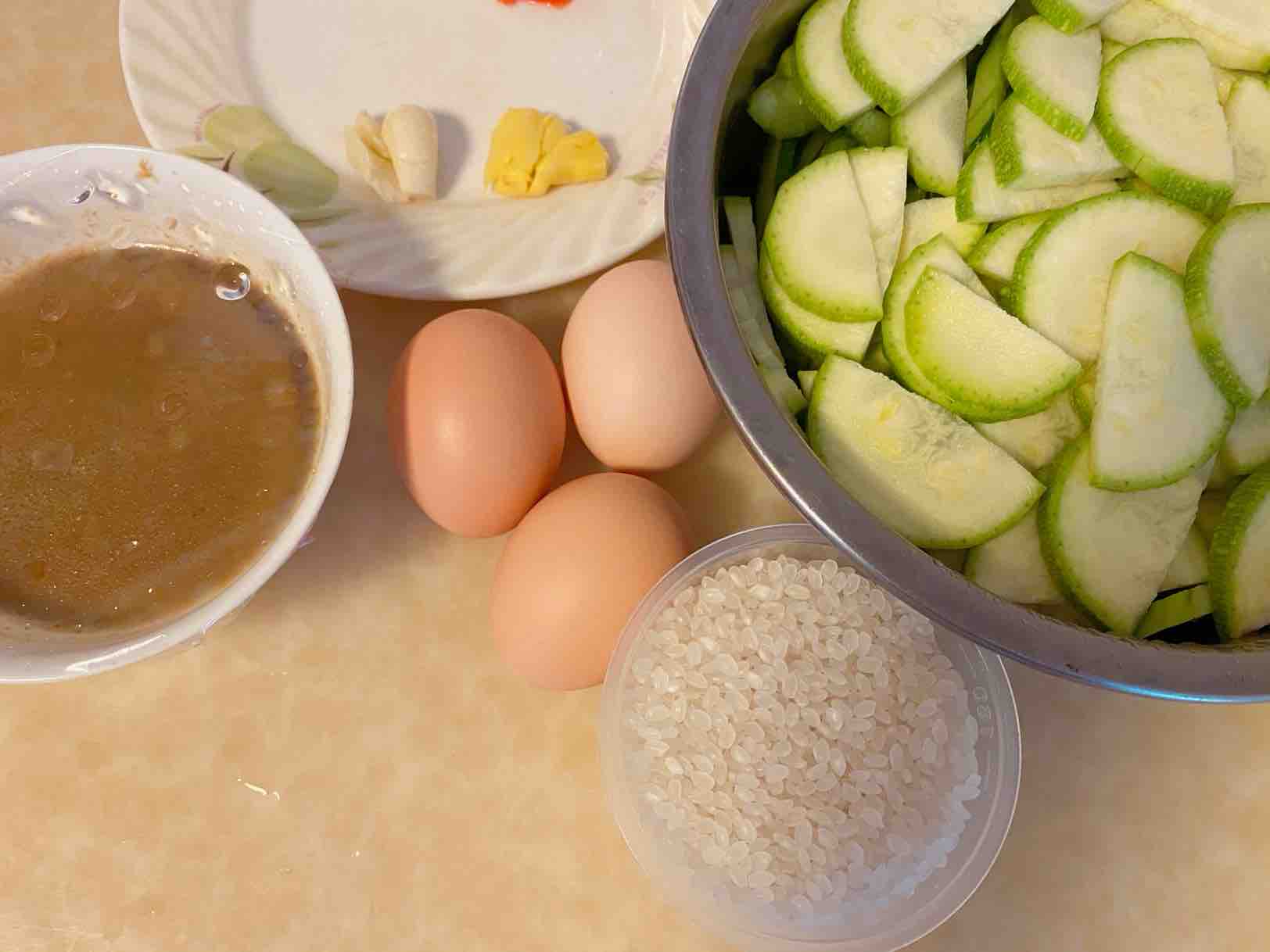 鹵水雞翅飯的做法-家常味煮菜譜