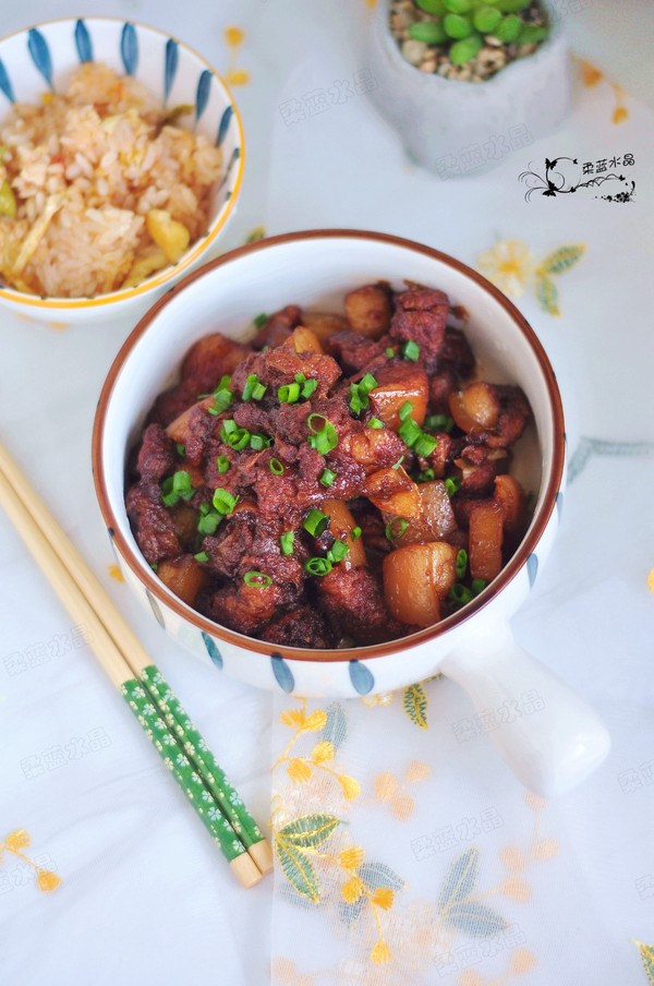 無油紅燒肉的做法-甜味燉菜譜-易網(wǎng)健康養(yǎng)生網(wǎng) 無油紅燒肉的做法-甜味燉菜譜