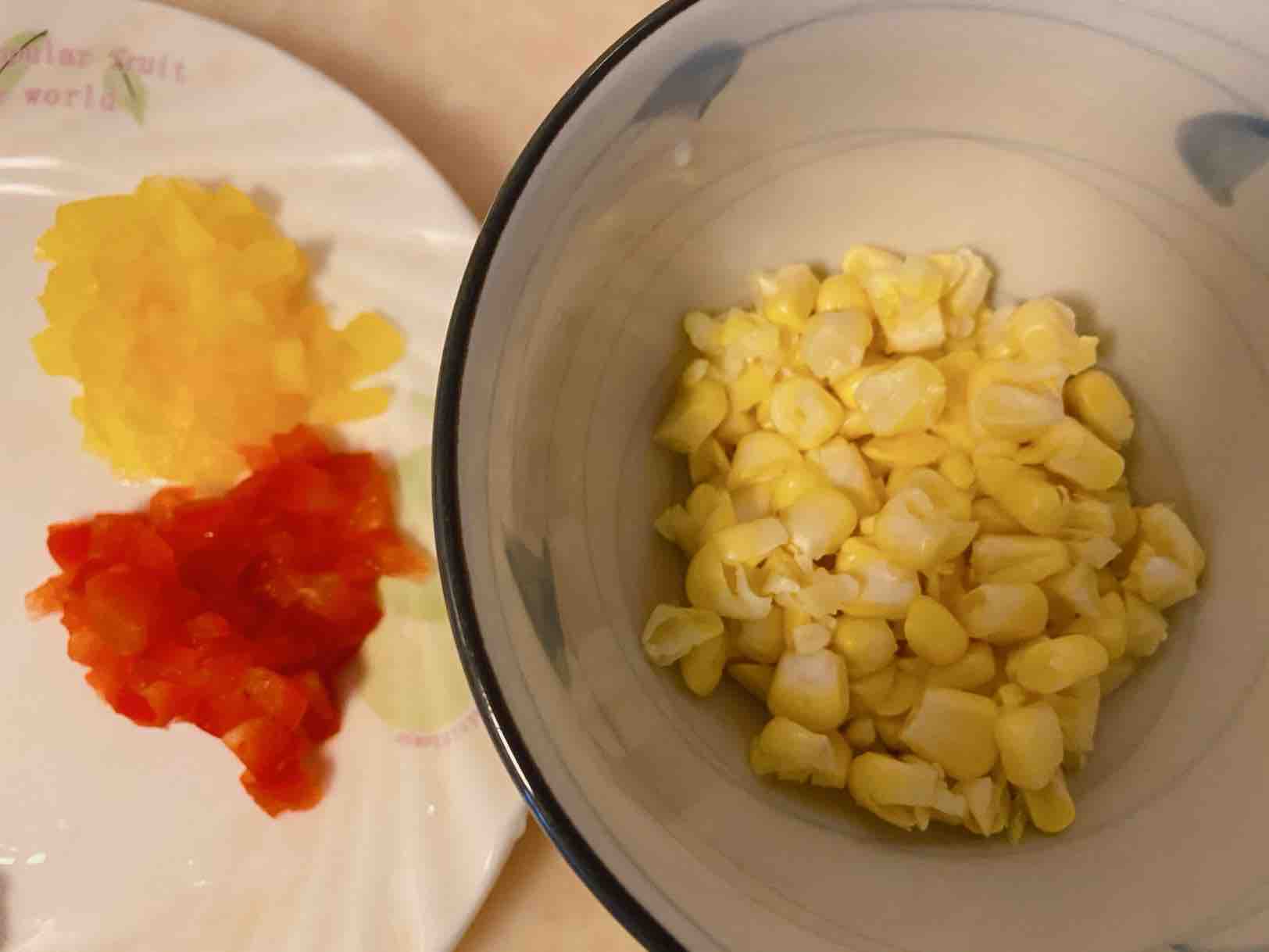自制粟米魚丸拌西蘭花的做法-家常味蒸菜譜-易網<a href=http://www.aoa7937.com/ target=_blank class=infotextkey>健康養生</a>網 自制粟米魚丸拌西蘭花的做法-家常味蒸菜譜