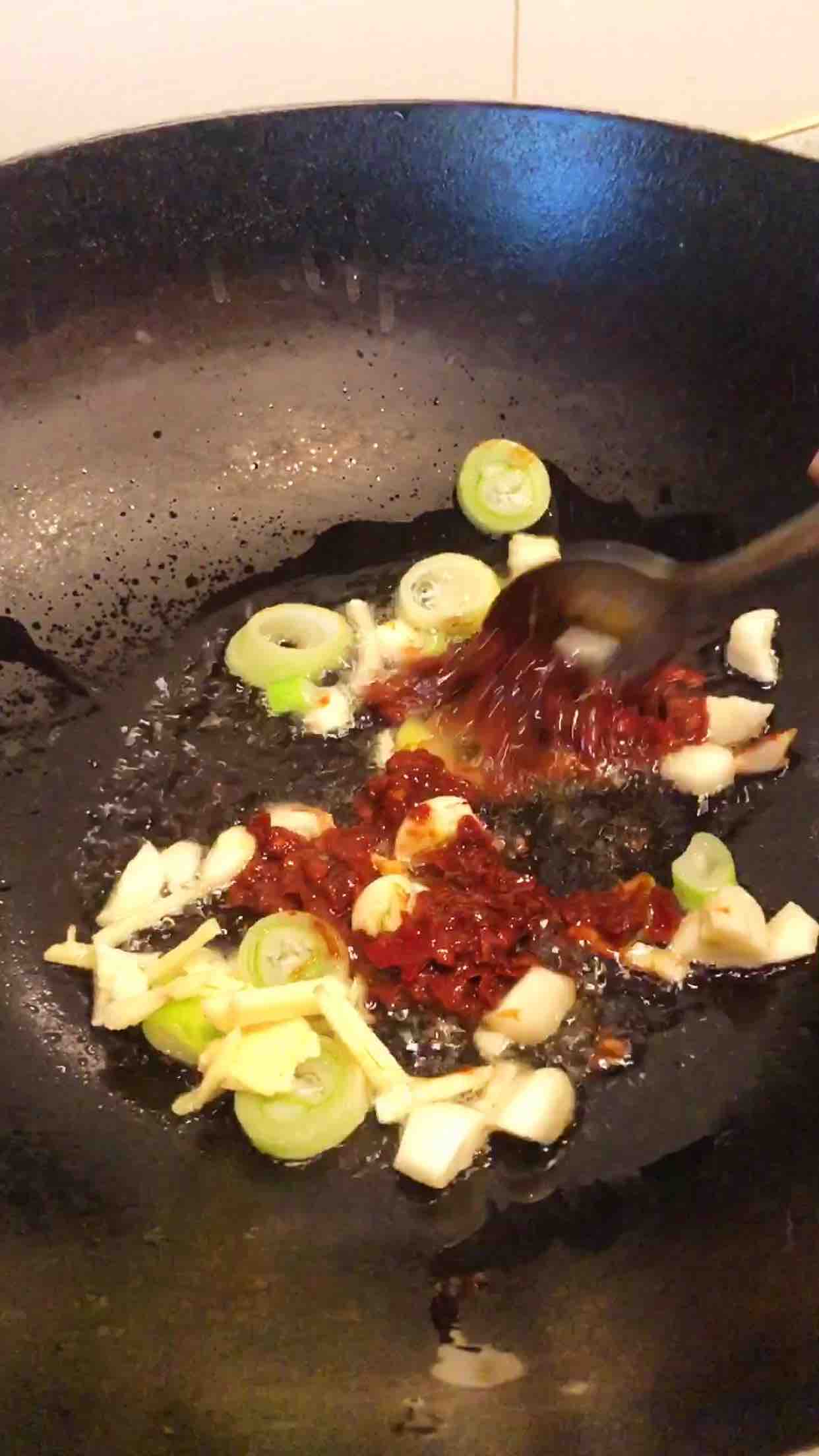香辣扇貝肉的做法-咸鮮味炒菜譜