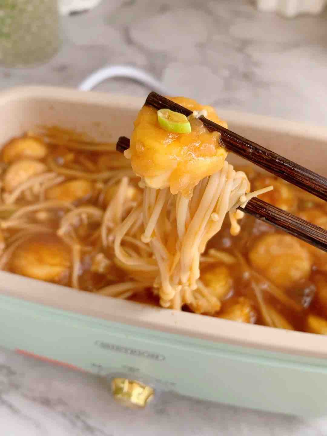 紅燒日本豆腐煲的做法-咸鮮味燒菜譜-易網(wǎng)健康養(yǎng)生網(wǎng) 紅燒日本豆腐煲的做法-咸鮮味燒菜譜