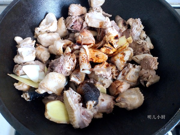 大盤雞的做法-家常味燉菜譜-易網健康養生網 大盤雞的做法-家常味燉菜譜